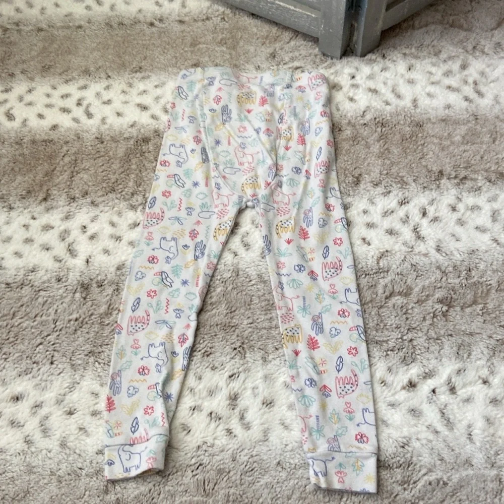 Baby GAP matching set girls boys size 3T rainbow zoo animals pajamas loungewear